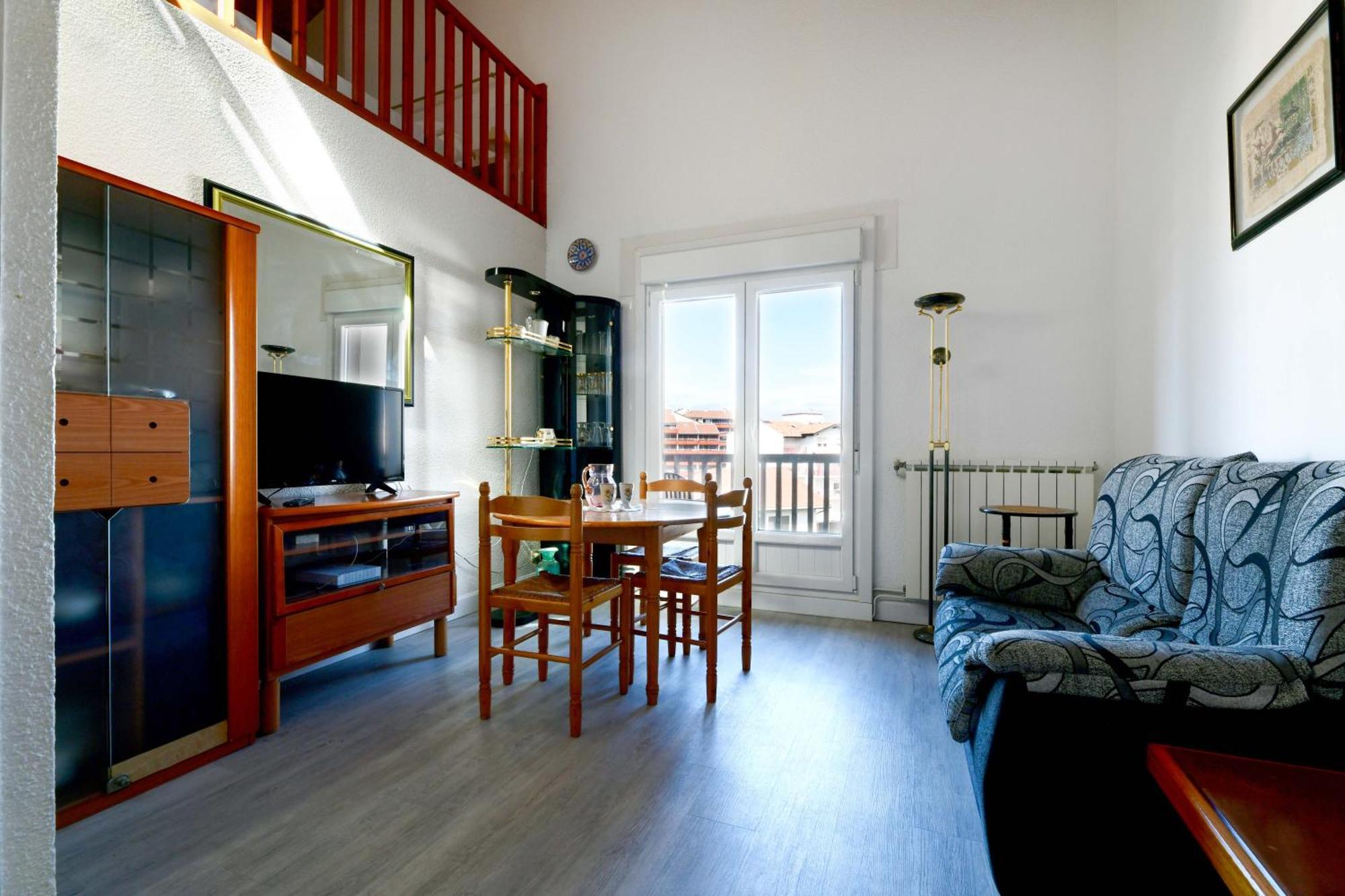 Logis Hotel & Restaurant Bergeret Sport Hendaye Exteriör bild