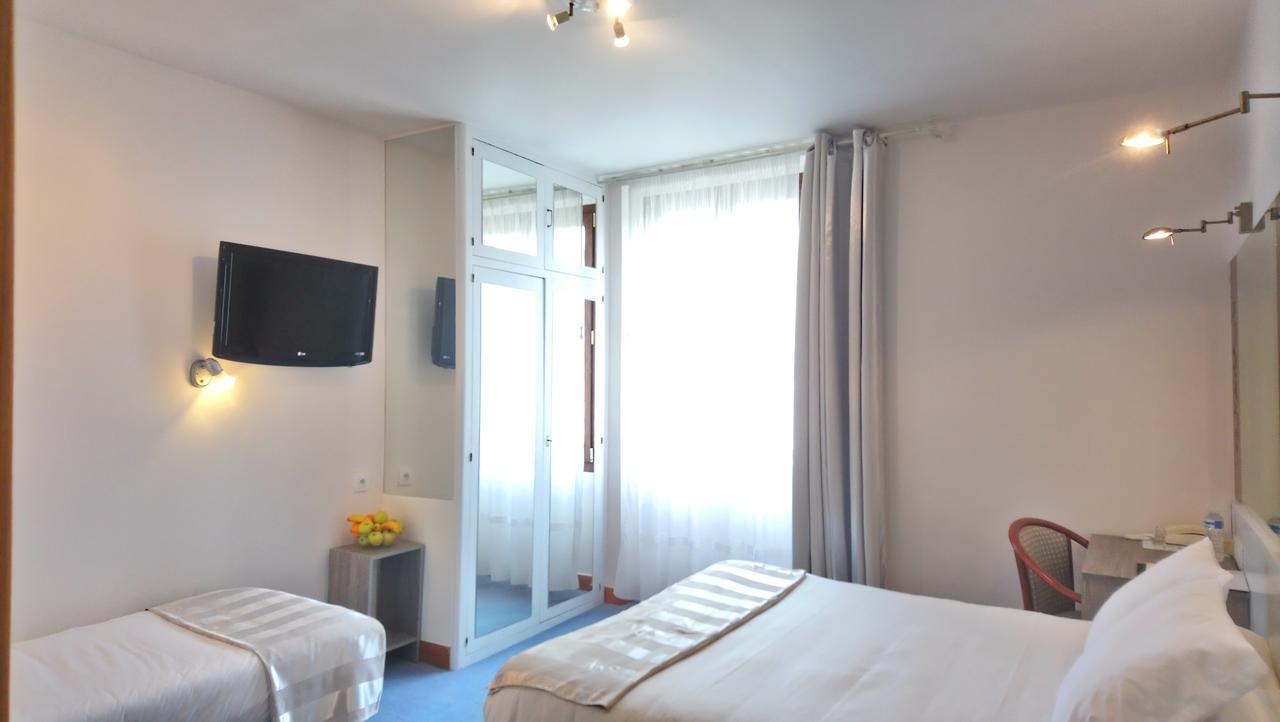 Logis Hotel & Restaurant Bergeret Sport Hendaye Exteriör bild