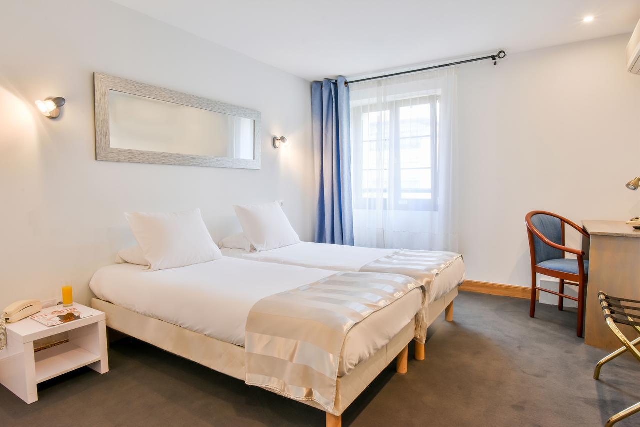 Logis Hotel & Restaurant Bergeret Sport Hendaye Exteriör bild